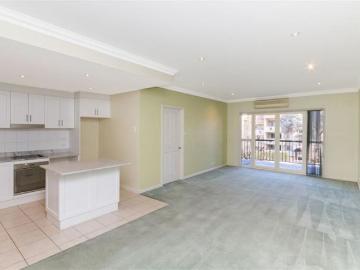 10/15 Fitzroy Street, Forrest