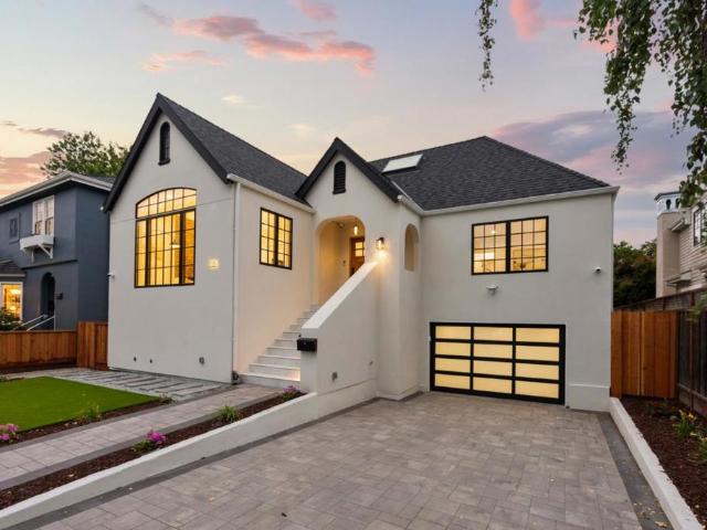 1015 Laguna Avenue