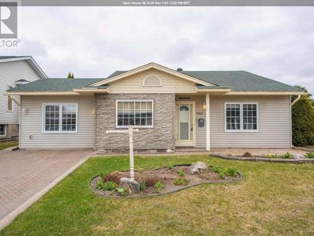 1015 Lake St, Sault Ste. Marie, ON, P6B 6B5 house for sale | Listing ID SM262196 | Royal LePage