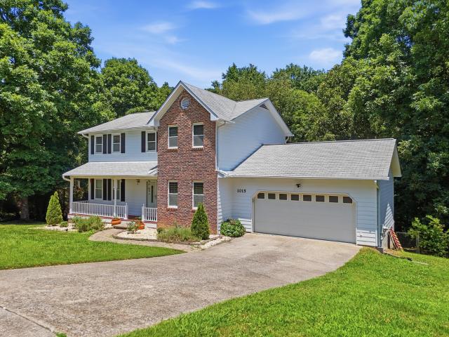 1015 Wedgewood Drive