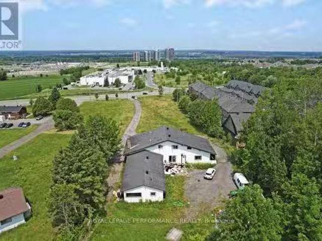 1016 Old Montreal Road, Ottawa, ON, K4A 3N2 house for sale.