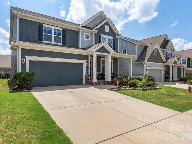 1016 Arbury Way
