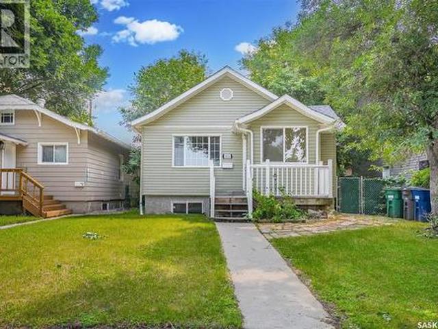 1016 K Avenue N, Saskatoon, SK, S7L 2N6 house for sale | Listing ID SK042269 | Royal LePage