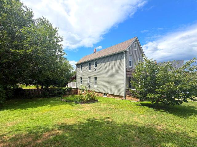 1016 Pine Heights Avenue