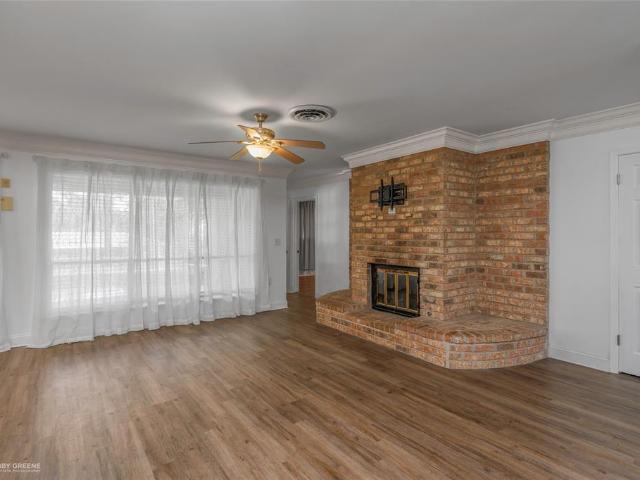 1016 Ridgewood Drive