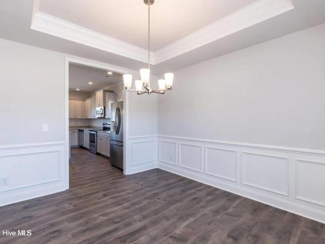 1016 Shadowpine Way
