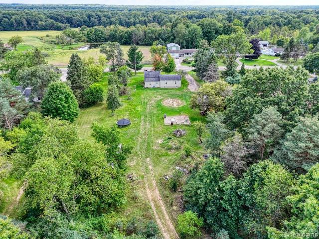10173 E Mount Morris Road