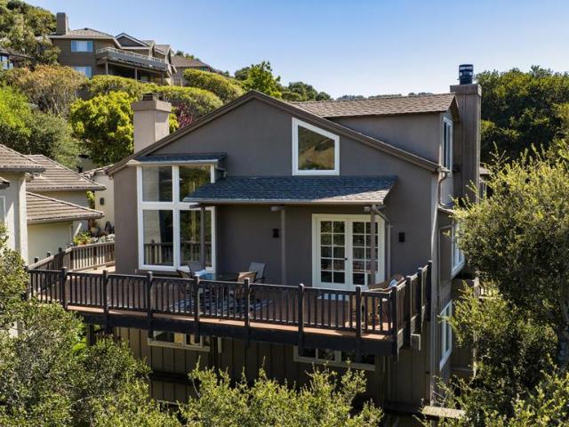 10172 Oakwood Circle
