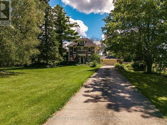 101774 Grey 5 Road, Georgian Bluffs, ON, N4K 5N5 house for sale | Listing ID X13735 | Royal LePage
