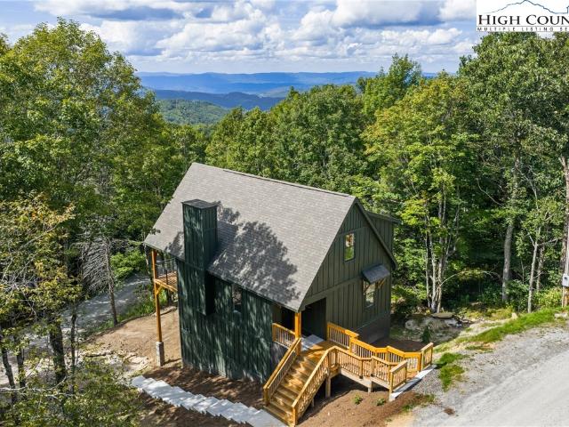 1017 Charter Hills Road