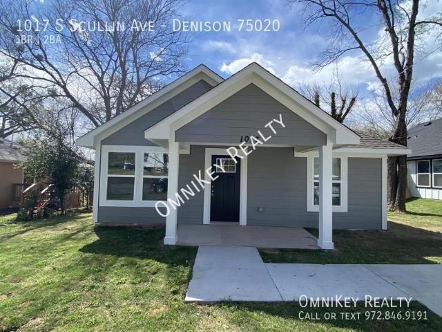 1017 S Scullin Ave, 3 beds, 2 full baths