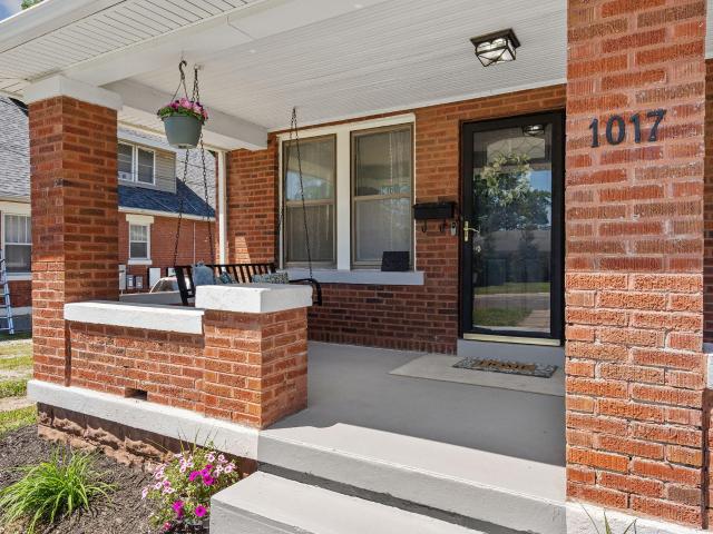 1017 santa fe trail