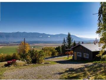 1017 Simmons Road, Creston, BC, V0B 1G7 house for sale | Listing ID 10382 | Royal LePage