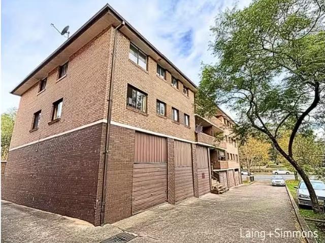 10/18 Luxford Road, MOUNT DRUITT House for rent Listed by Sha.