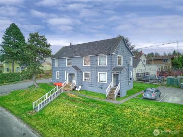 1018 Wall Street SE