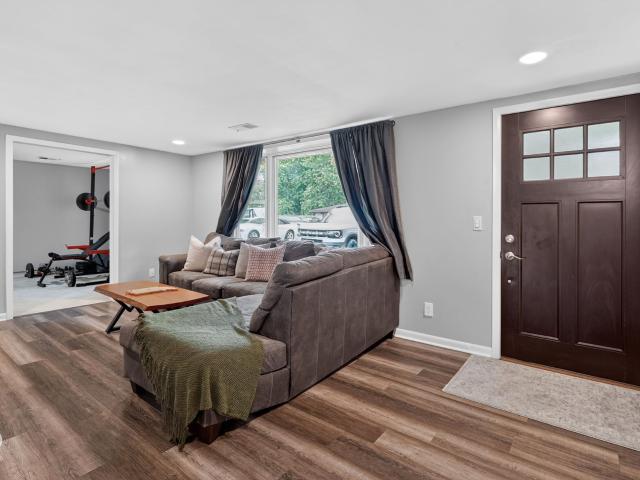 10194 Edgewood Road