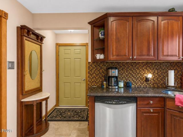 1019 Hickory Drive