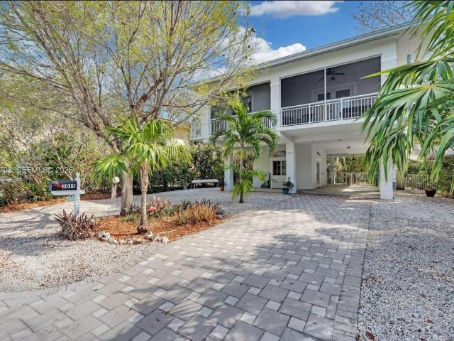 1019 Snapper Ln, Key Largo, FL 33037 | MLS #A12008
