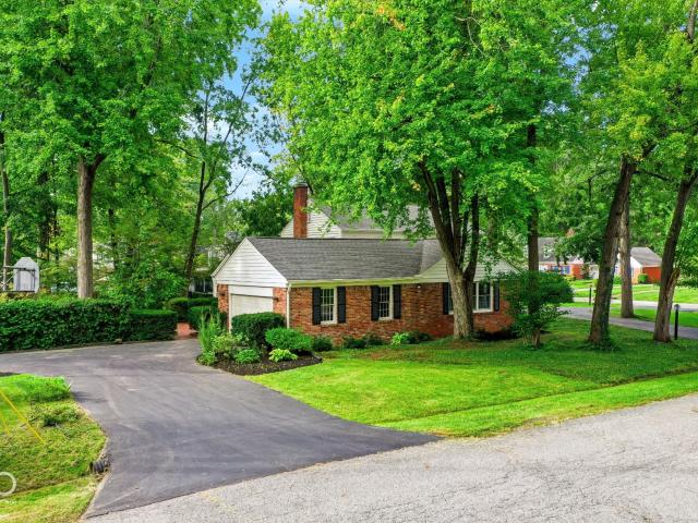 1019 W 75th Street