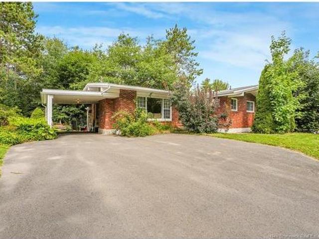 1019 York St, Fredericton, NB, E3B 3S4 house for sale | Listing ID NB147296 | Royal LePage