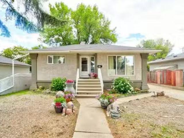 1019 10 Avenue North, Lethbridge, AB, T1H 1J9 house for sale.