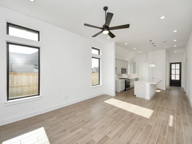 10103 Copia Lane