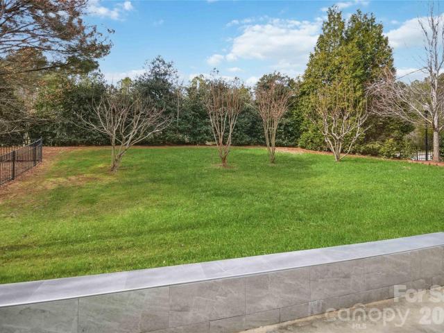 10102 Paxton Run Rd, Charlotte, NC 28277 | MLS #4349