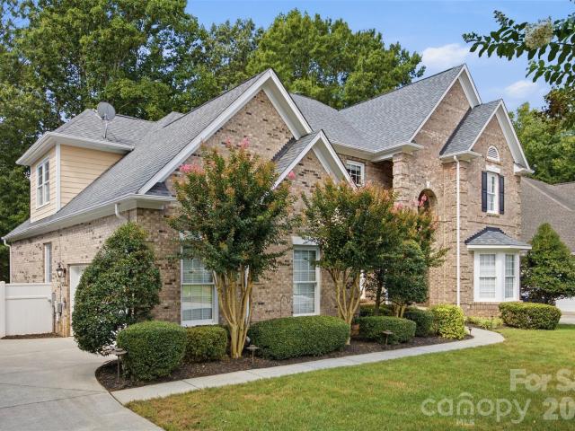 10104 Devonshire Drive