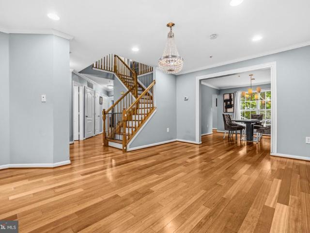 10105 Summershade Lane