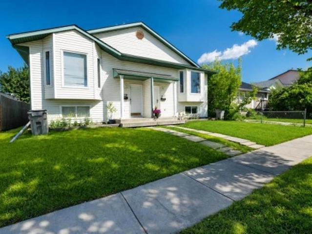 10108 Avenue, Grande Prairie, AB, T8V 1J8 house for sale | Listing ID A2326 | Royal LePage