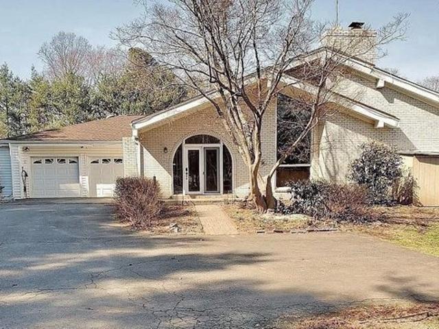 10108 Baileysburg Ln, Nokesville, VA 20181