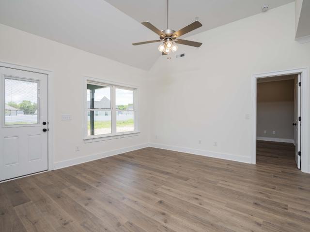 10109 Forkhorn Ln