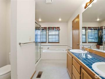 1010 NW calypso Circle