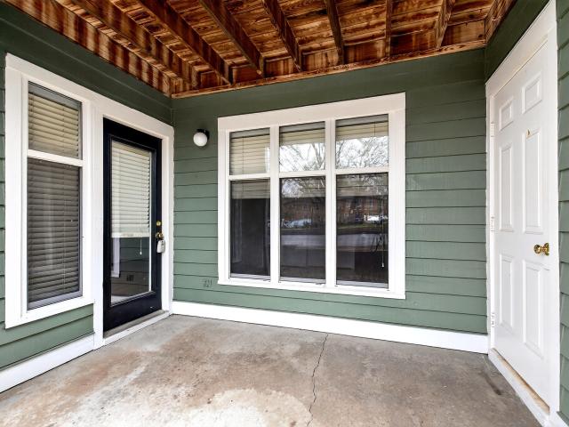 1010 Nicholwood Drive 103