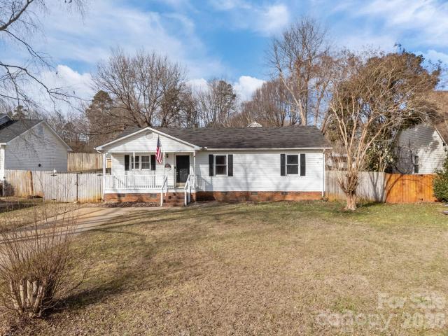 1010 Oakmont Ct, Salisbury, NC 28146 | MLS #4343