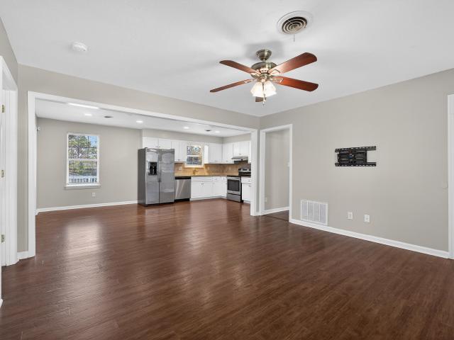 1010 Beverly Heights Drive