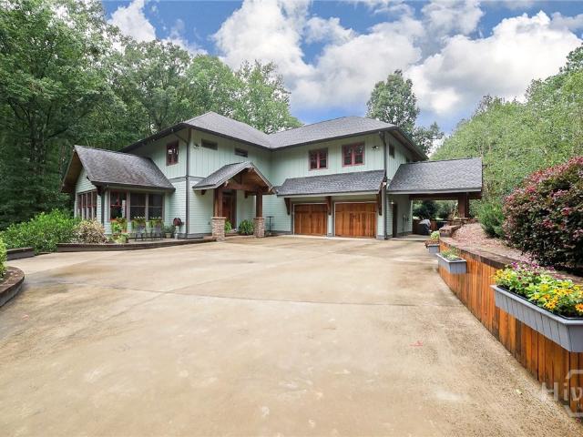 1010 Briar Lakes Court