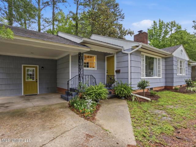 1010 Cedar Hill Drive