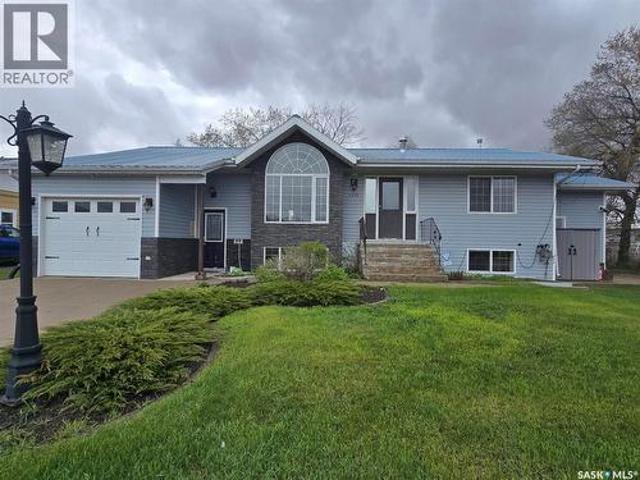 1010 Desmond Street, Grenfell, SK, S0G 2B0 house for sale | Listing ID SK028513 | Royal LePage
