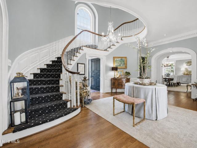 1010 E Rock Spring Road