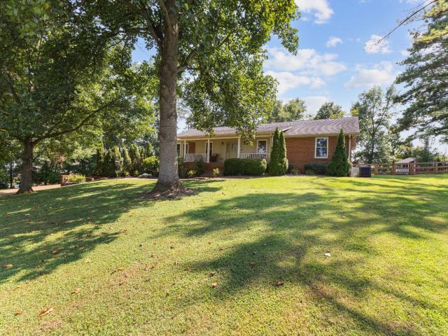 1010 Hearthside Ct S