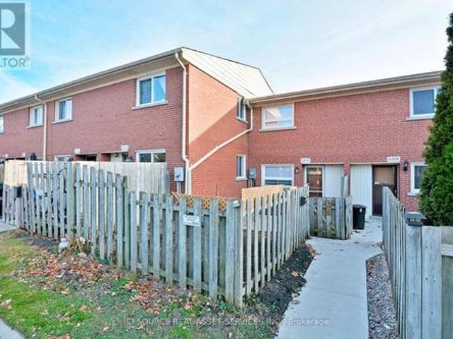 1010 Kipps Lane, London East, ON, N5Y 4S5 townhouse for lease | Listing ID X13827 | Royal LePage