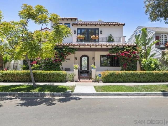 1010 Pine St, Coronado, US, CA