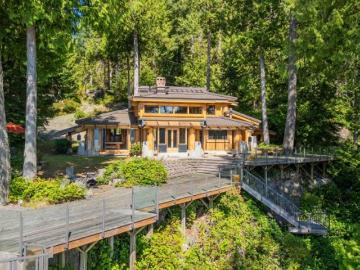 1010 Taki Te Si Road, Gambier Island, BC, V0N 1V0 Luxury House for sale | Listing ID R3091 | Royal LePage Carriage Trade Luxury Properties