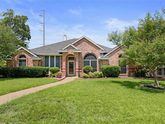 1010 Westgate Dr, Farmersville, TX 75442 | MLS #21318