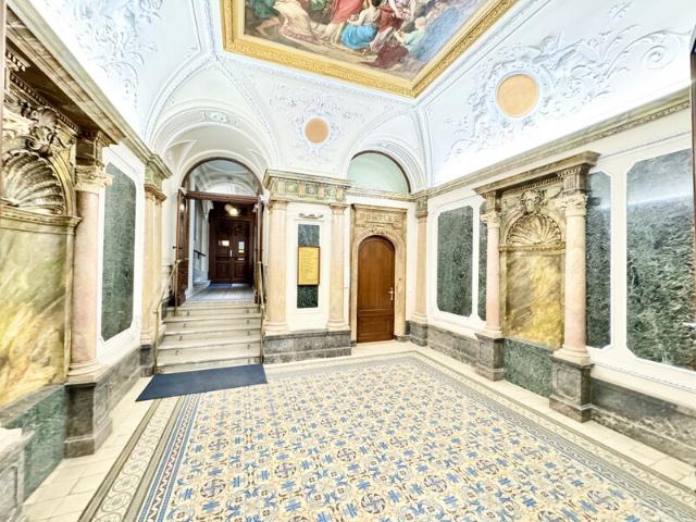 1010 Wien TOPLAGE NÄHE RATHAUS | REPRÄSENTATIVE 3 ZIMMER IN STILALTBAU | HOCHWERTIGE AUSSTATTUNG | U BAHN NÄHE