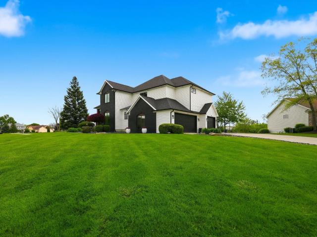 1010 Woodland Crossing
