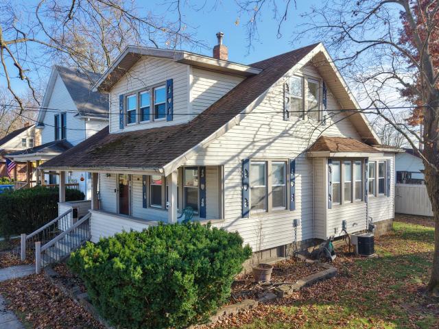 1010 2nd St, La Porte, IN 46350 | MLS #839058