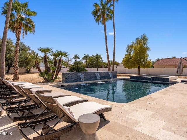 10111 E Cholla Street