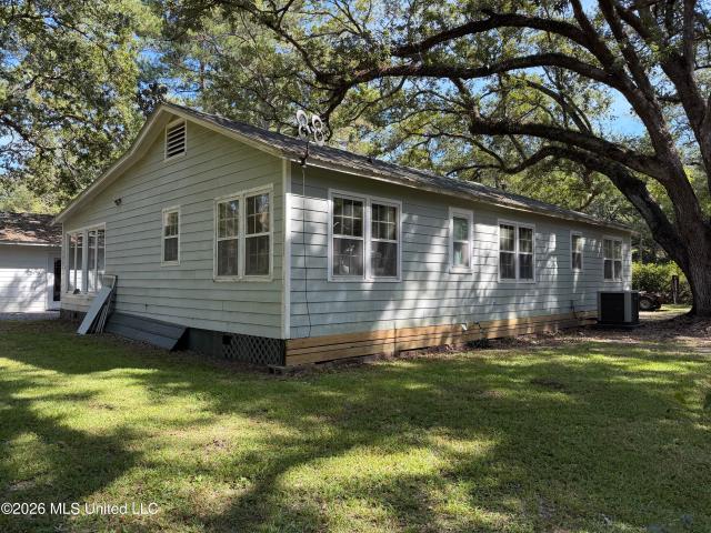 10117 Johns Bayou Road